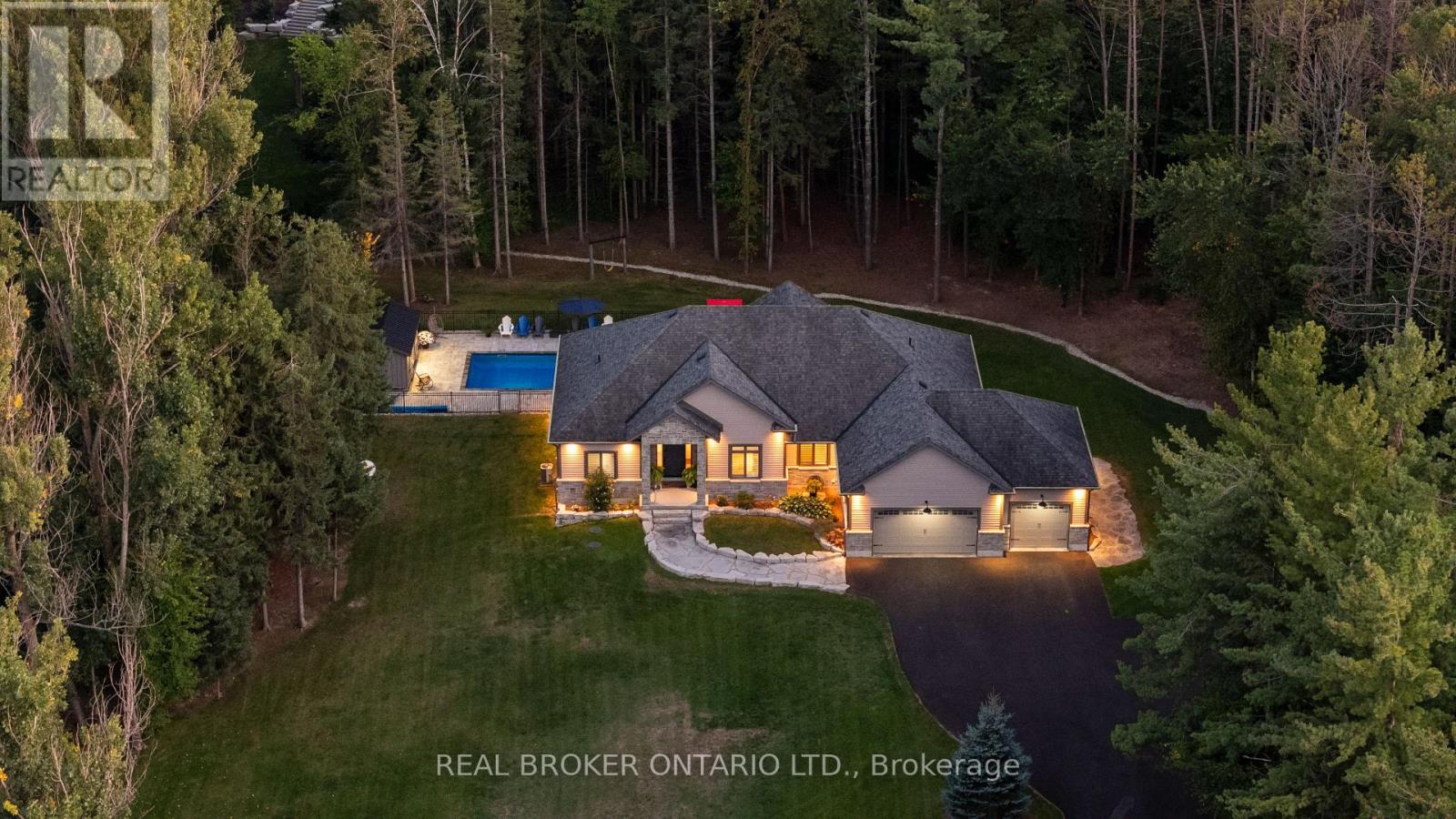 49 SYDENHAM TRAIL W - 37