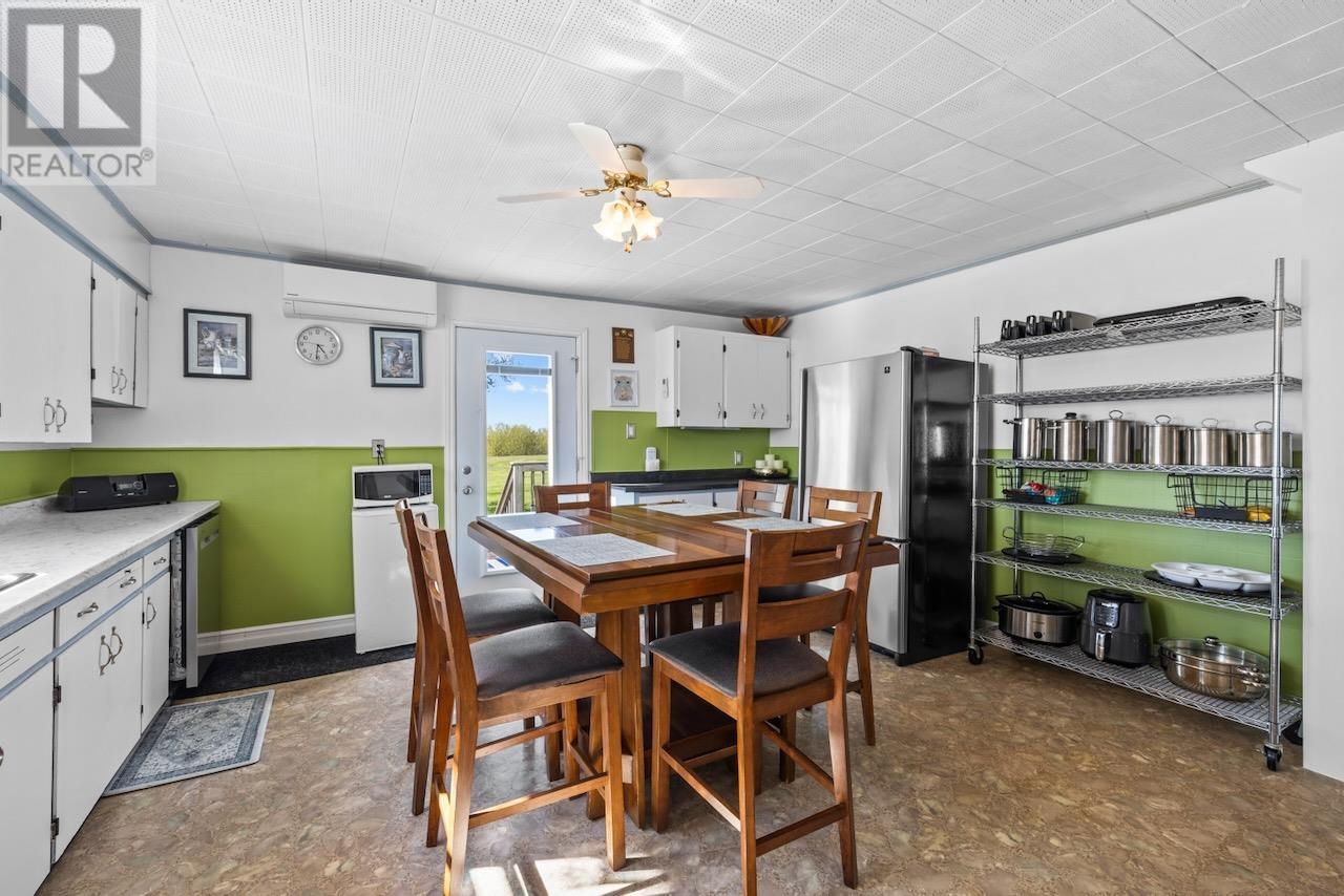 57 CHAPEL Avenue - 9