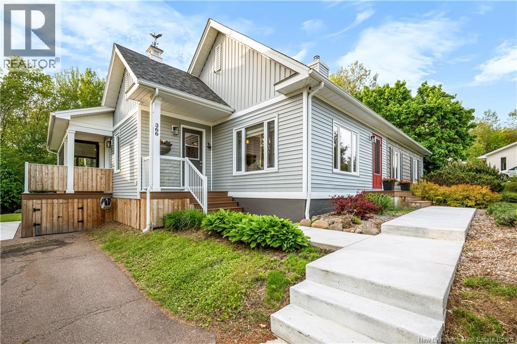 366 Bayview Court - Thumbnail 5