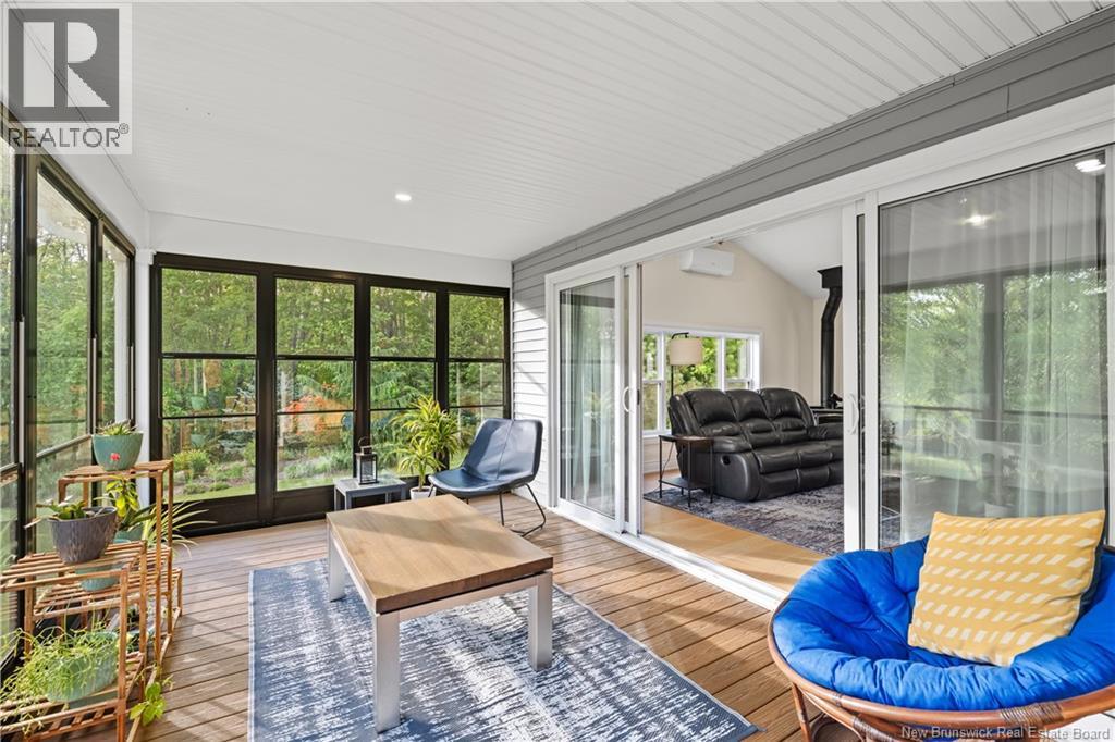 366 Bayview Court - Thumbnail 18