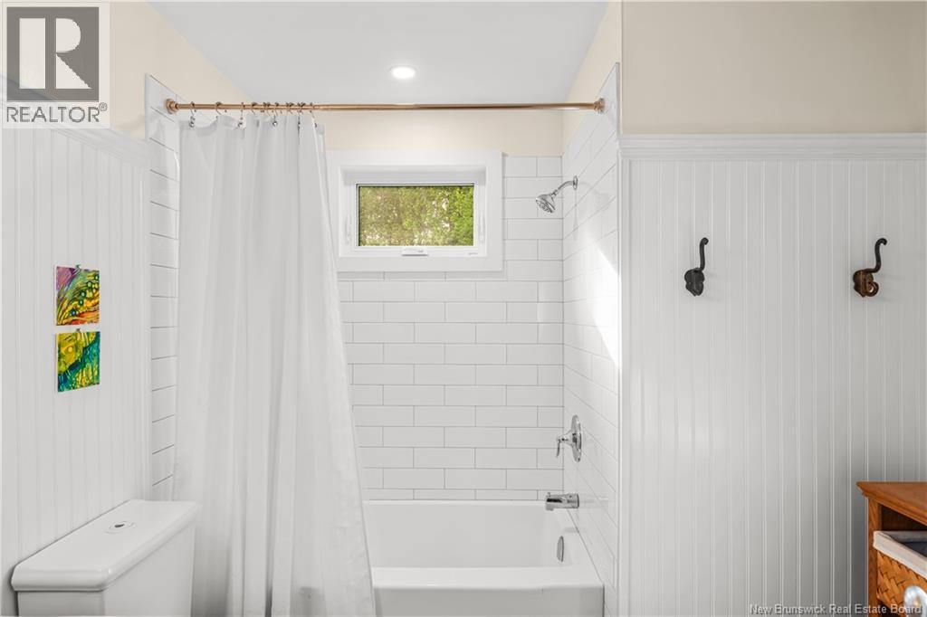 366 Bayview Court - Thumbnail 21