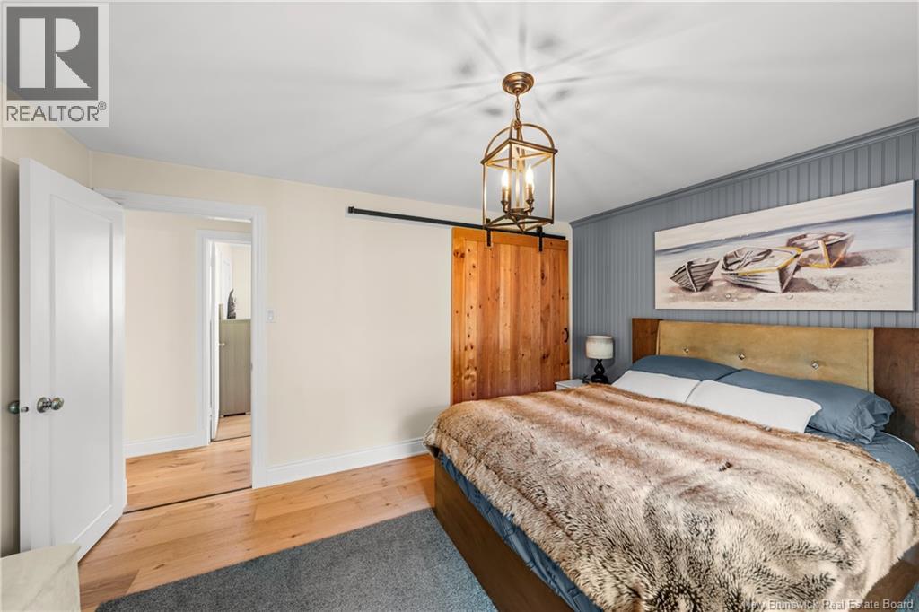 366 Bayview Court - Thumbnail 23