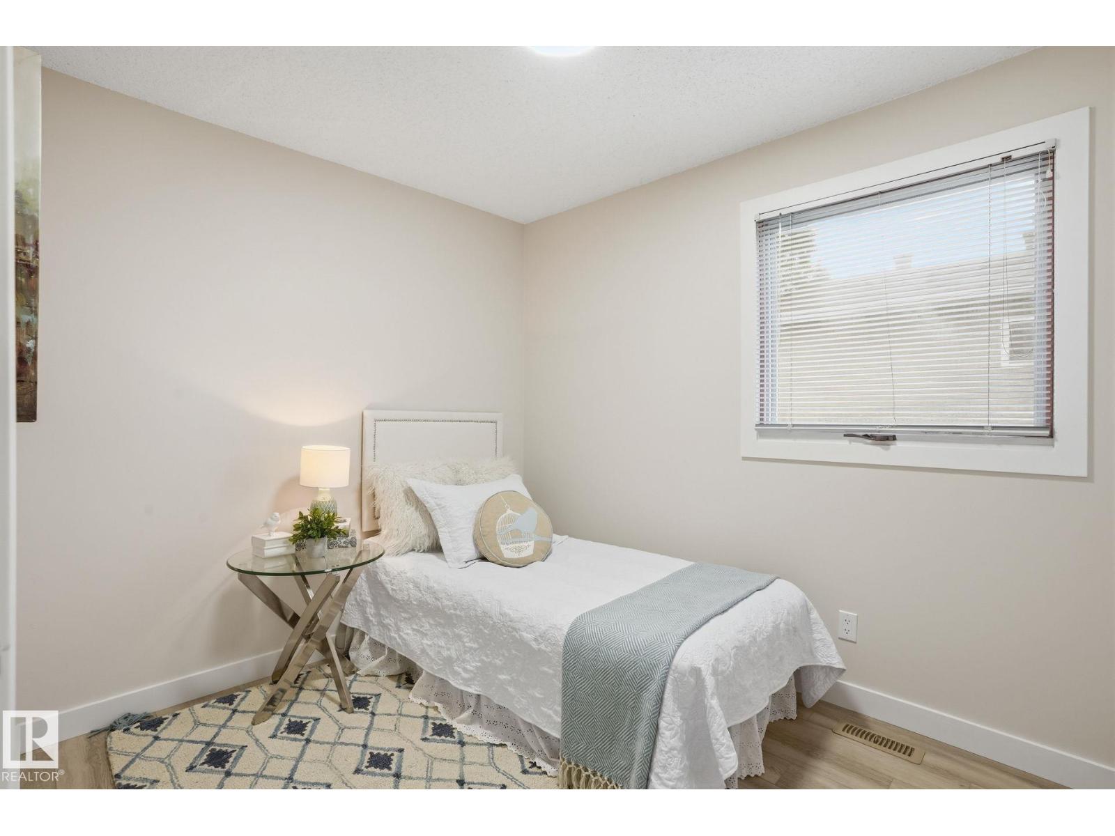 1008 61 ST NW - 16