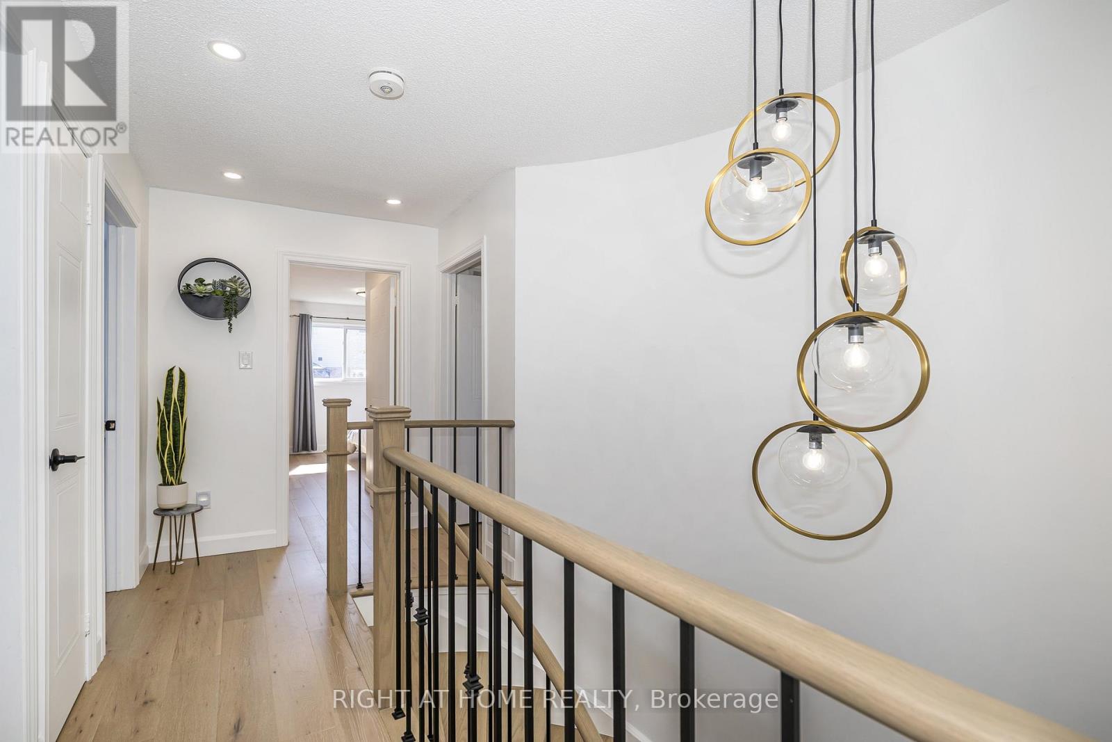 82 REED DRIVE - 26