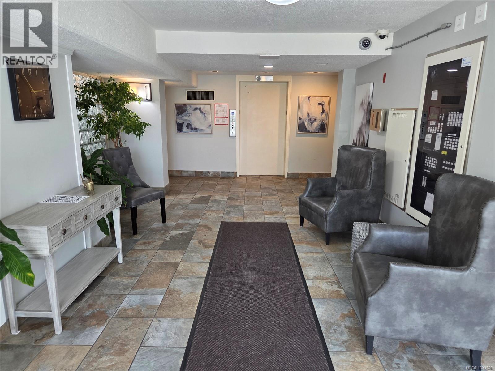 #603 220 Townsite Rd - Image 2
