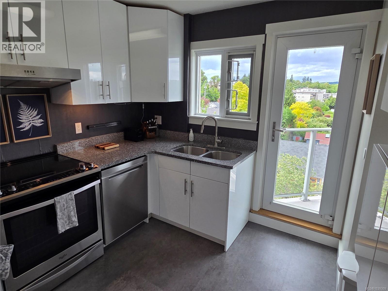 #603 220 Townsite Rd - 15