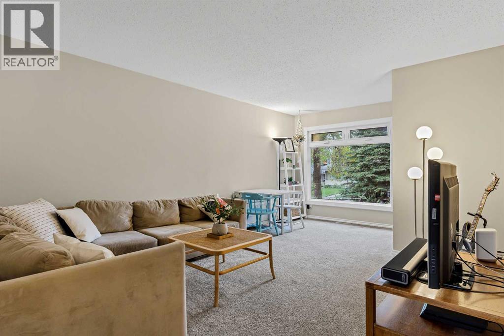 3112 42 Street SW - 4