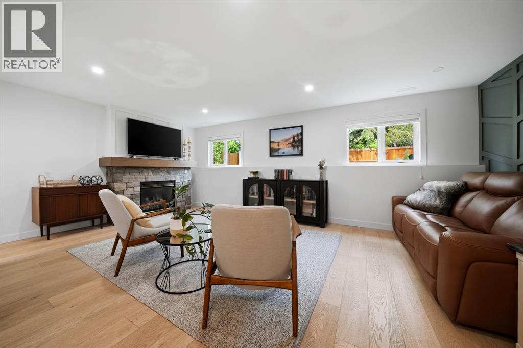 70 Wiltshire Boulevard - 20