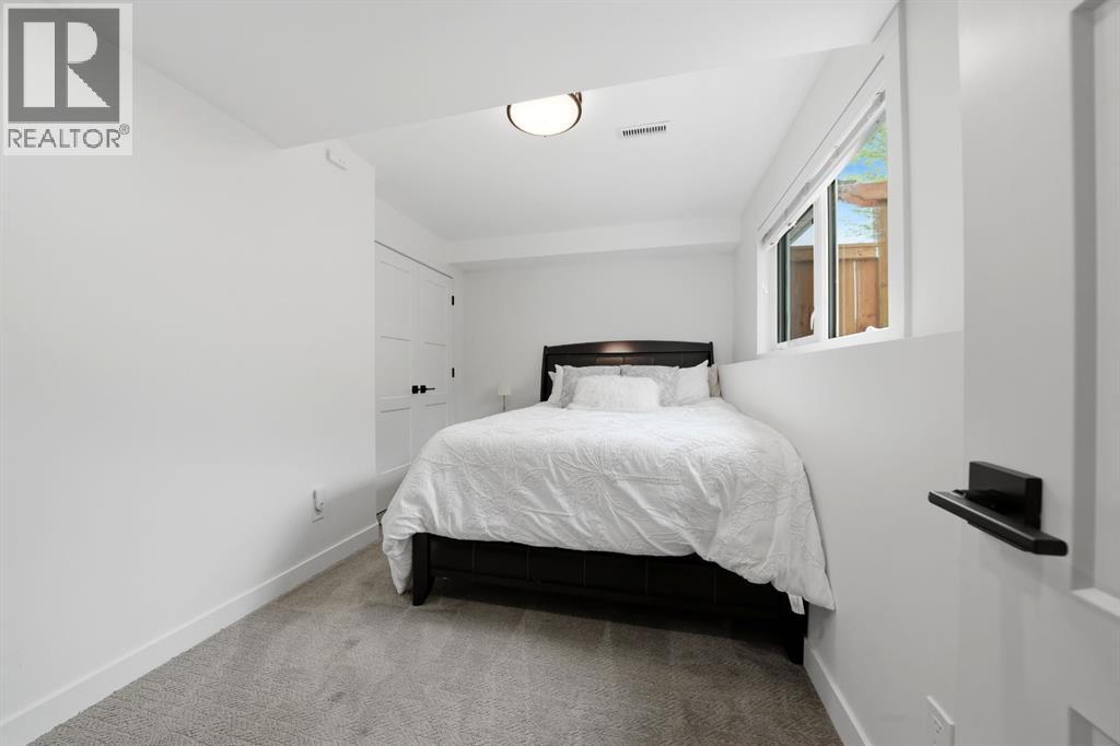 70 Wiltshire Boulevard - 23
