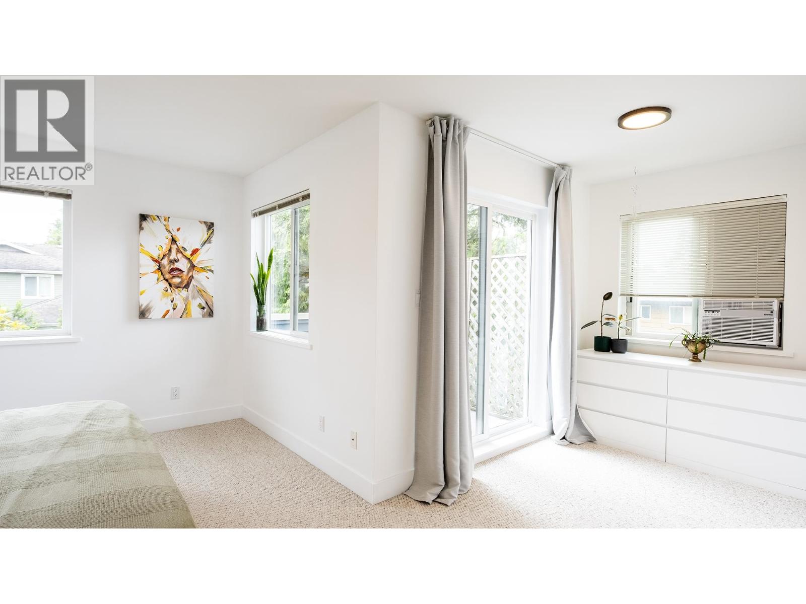 8 624 SHAW ROAD, Gibsons