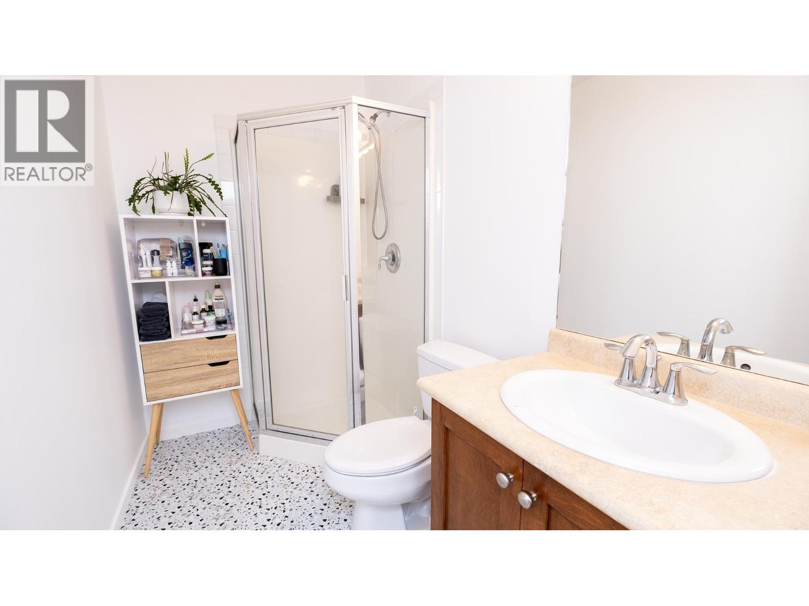 8 624 SHAW ROAD, Gibsons