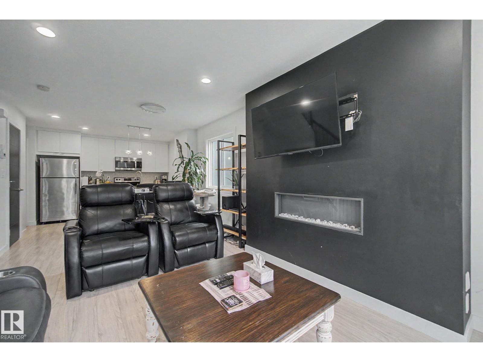 12035 93 ST NW NW - 13