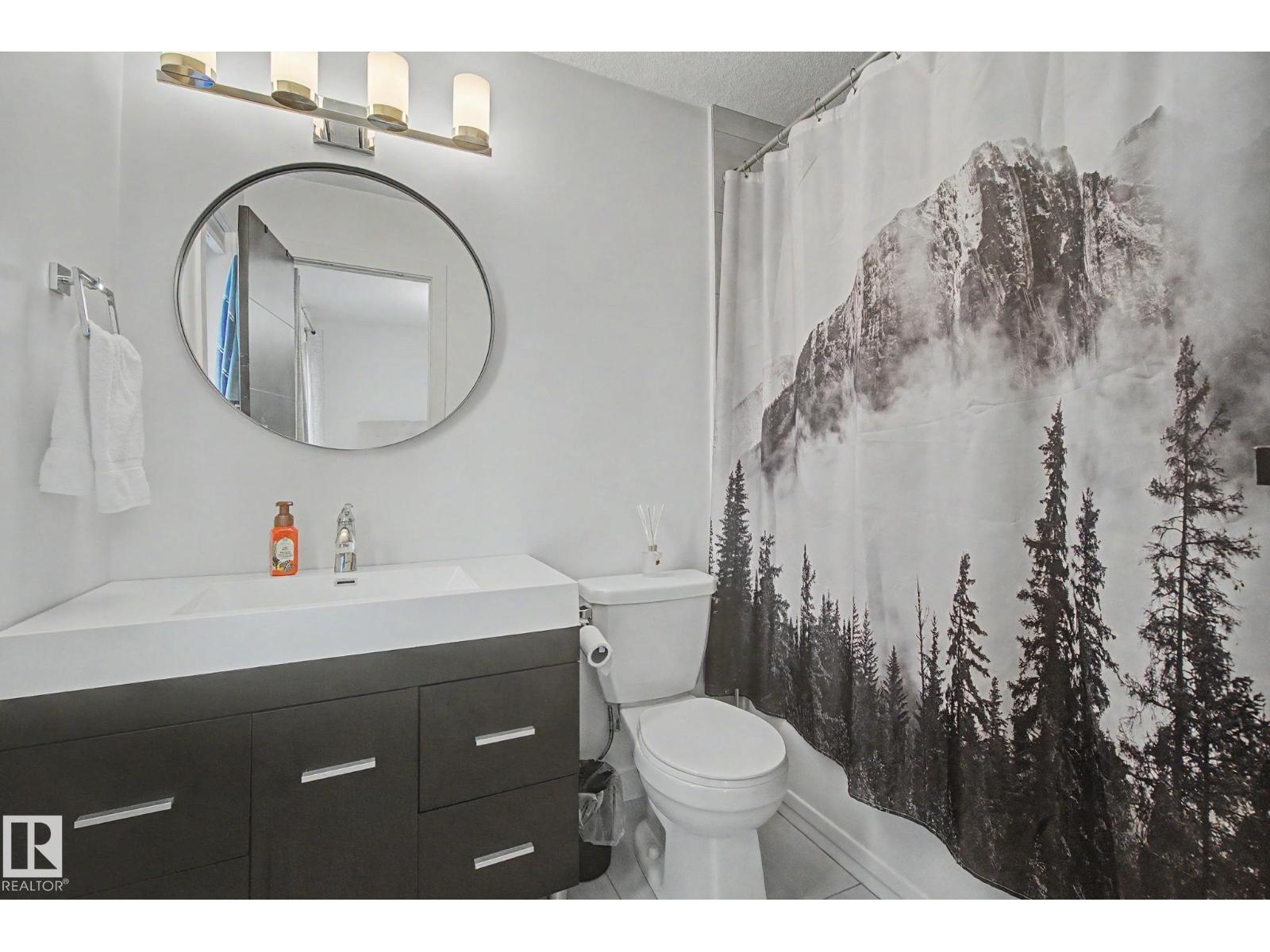 12035 93 ST NW NW - 23