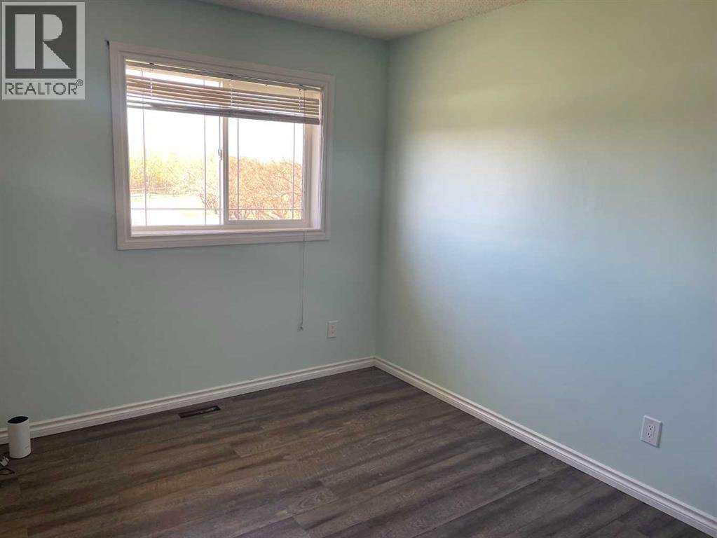 803073 HWY 2 — photo 11