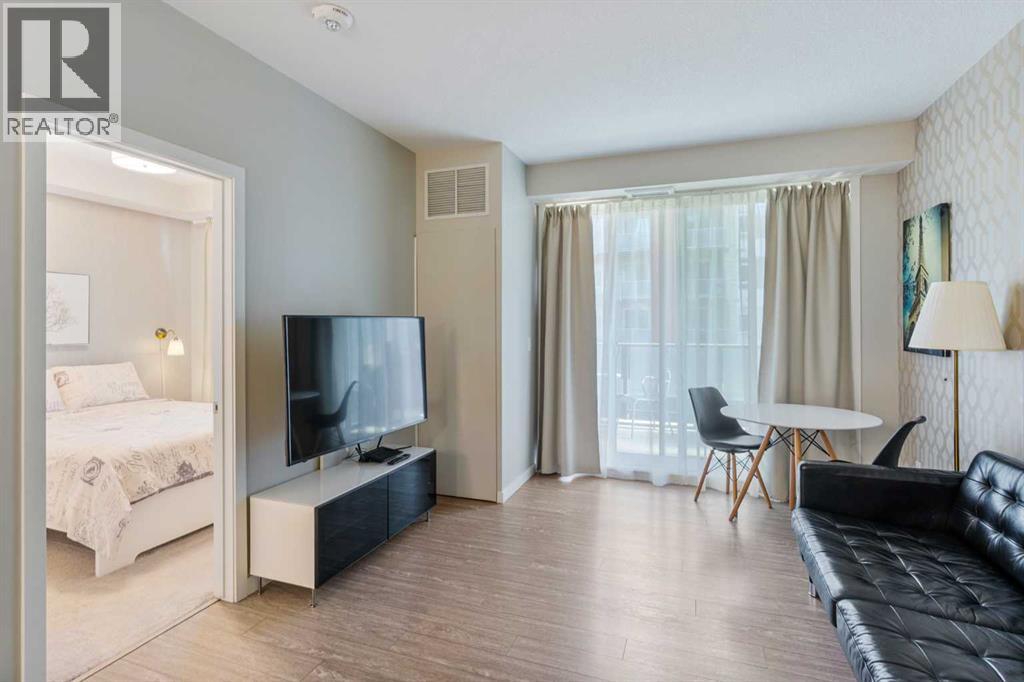 #313 122 Mahogany Centre SE - 23
