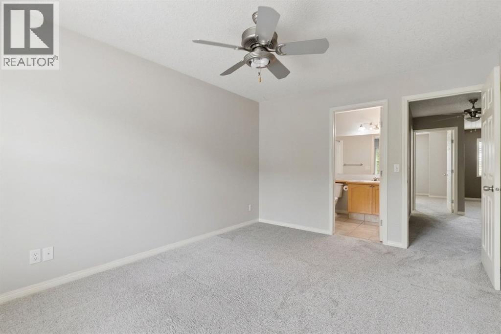 25 Hidden Creek Rise NW - 21
