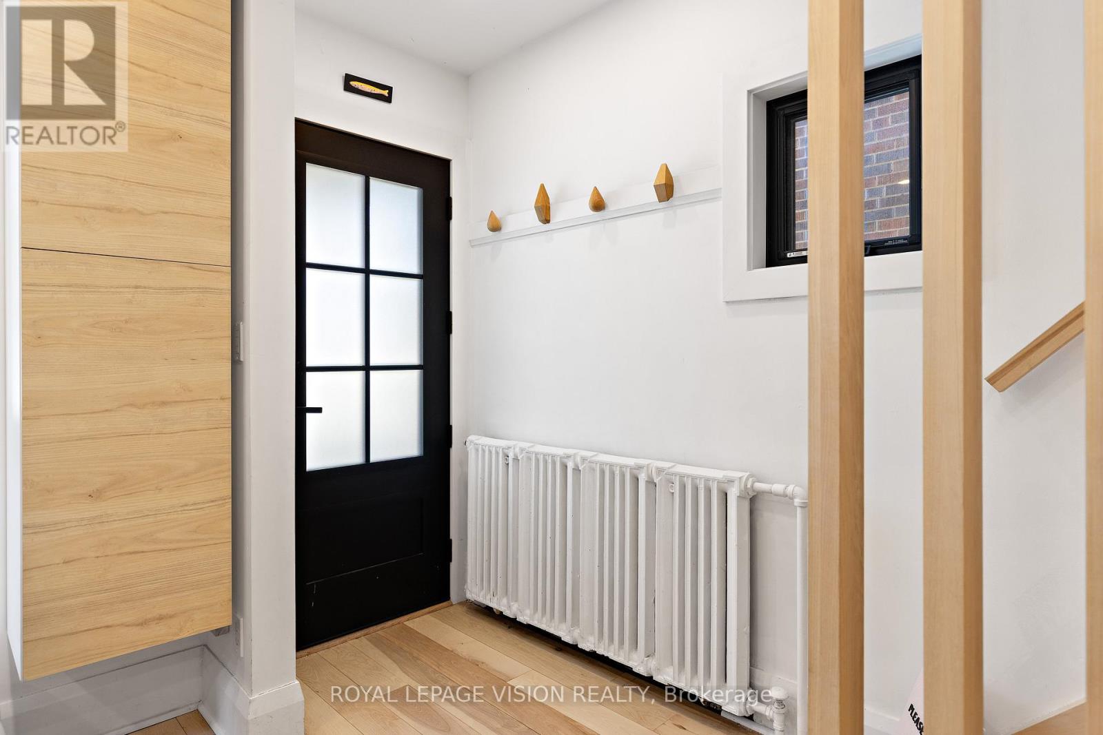 221 BEDFORD PARK AVENUE - 20