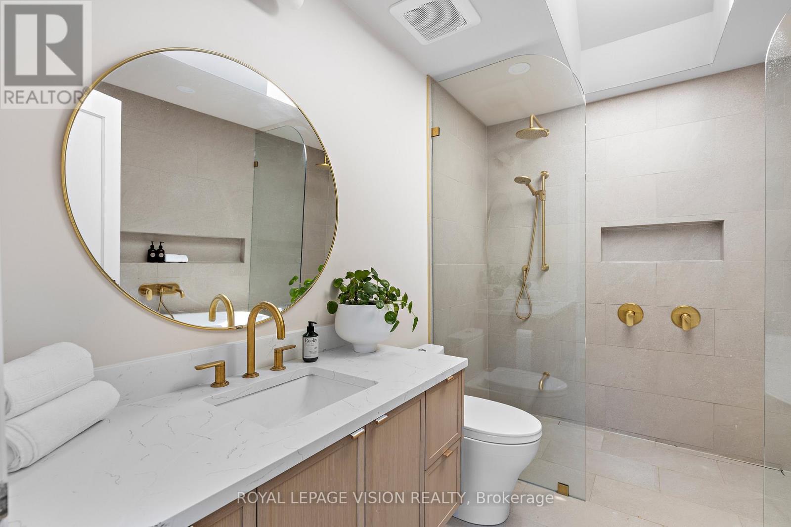 221 BEDFORD PARK AVENUE - 29