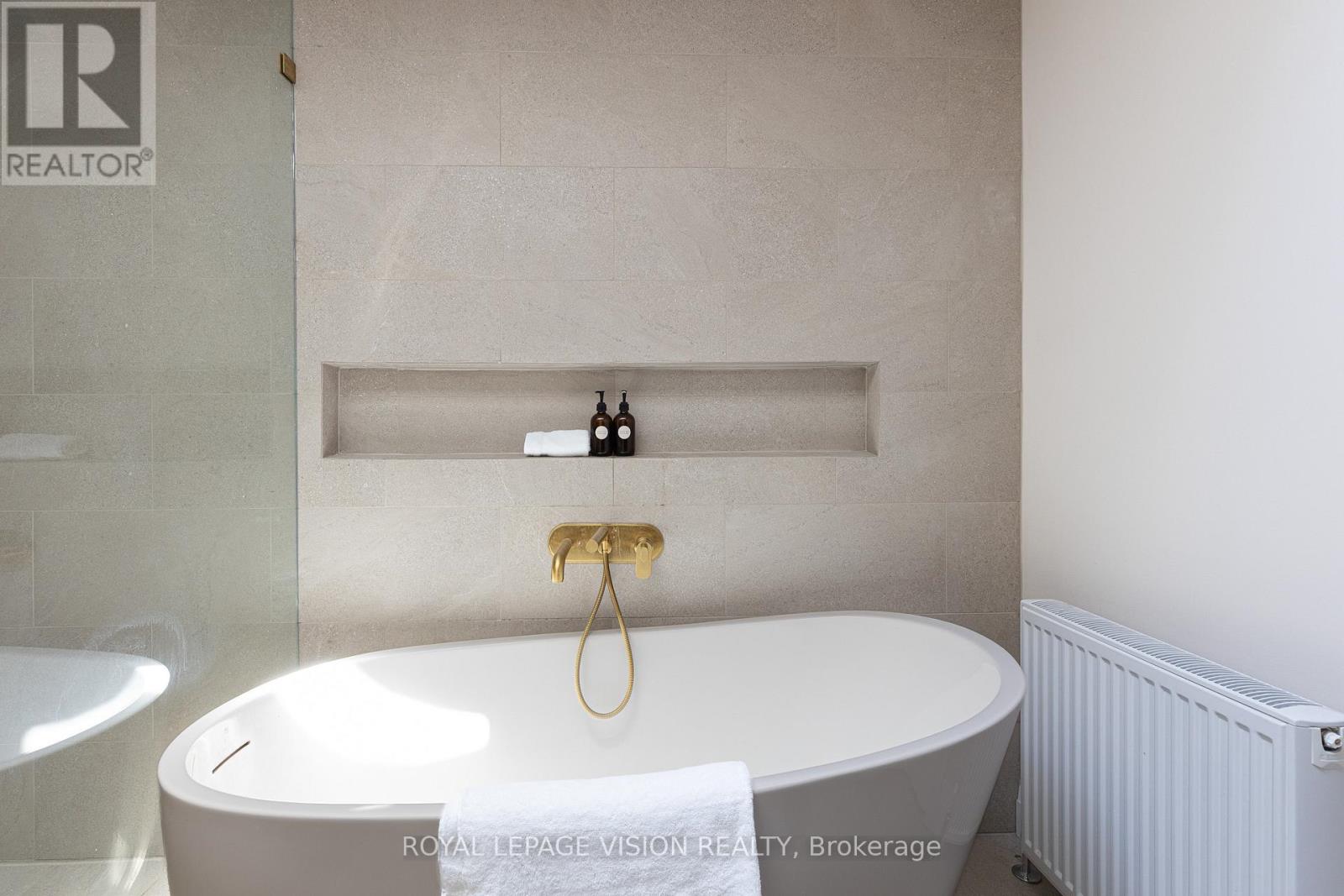 221 BEDFORD PARK AVENUE - 30