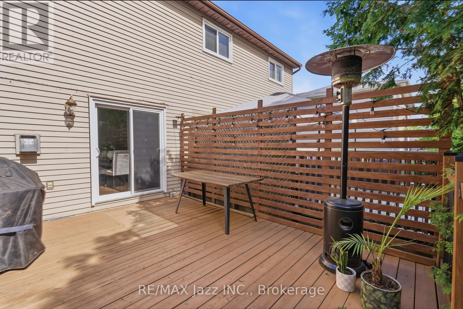 555 COBBLEHILL DRIVE - 34
