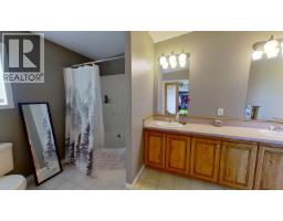15004 259 Road, Fort St  John, BC V0C2A0 Photo 16