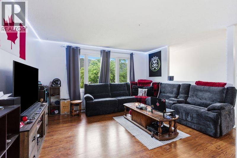1144 N SECOND AVENUE - 5