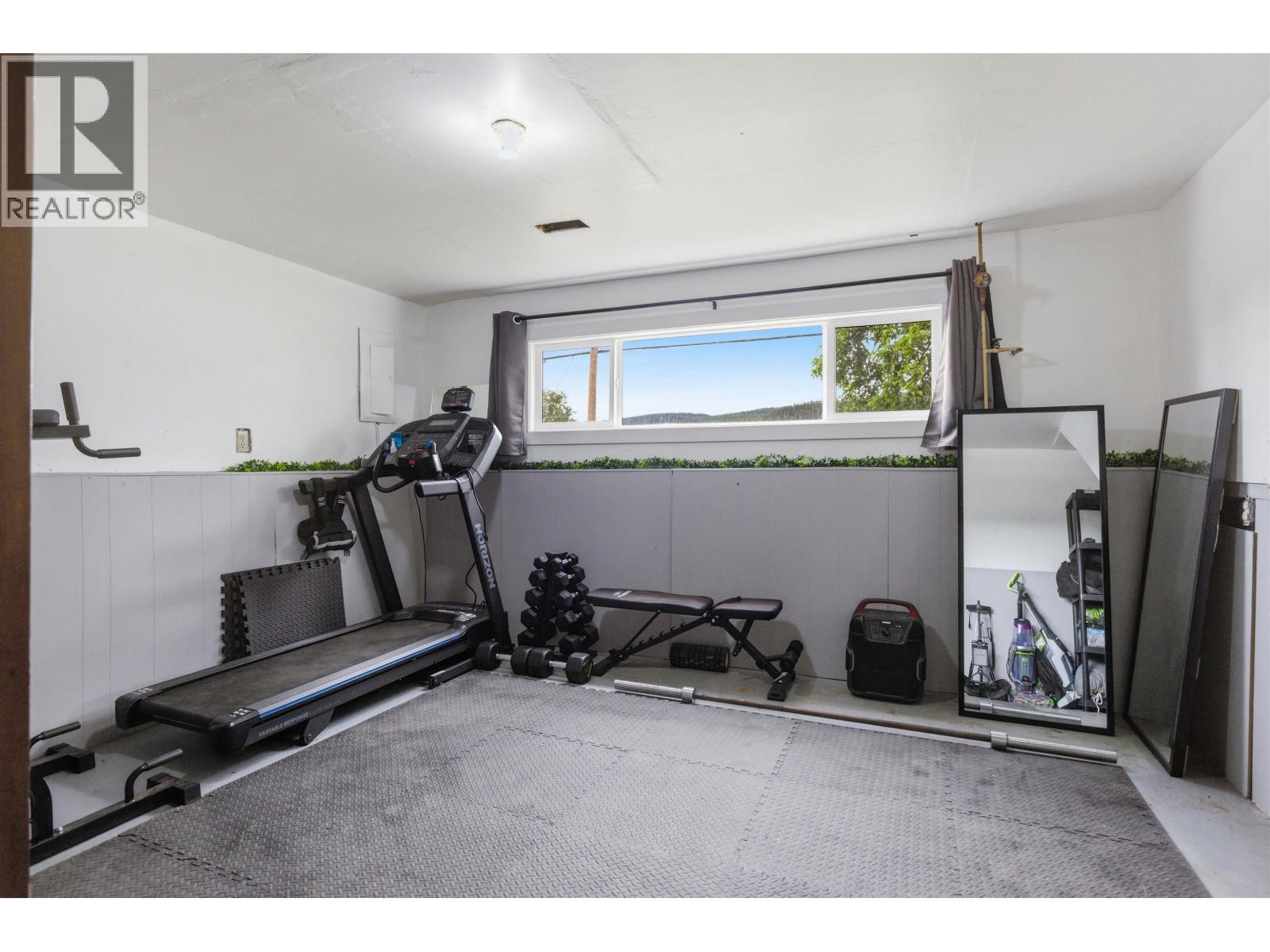 1144 N SECOND AVENUE - 16