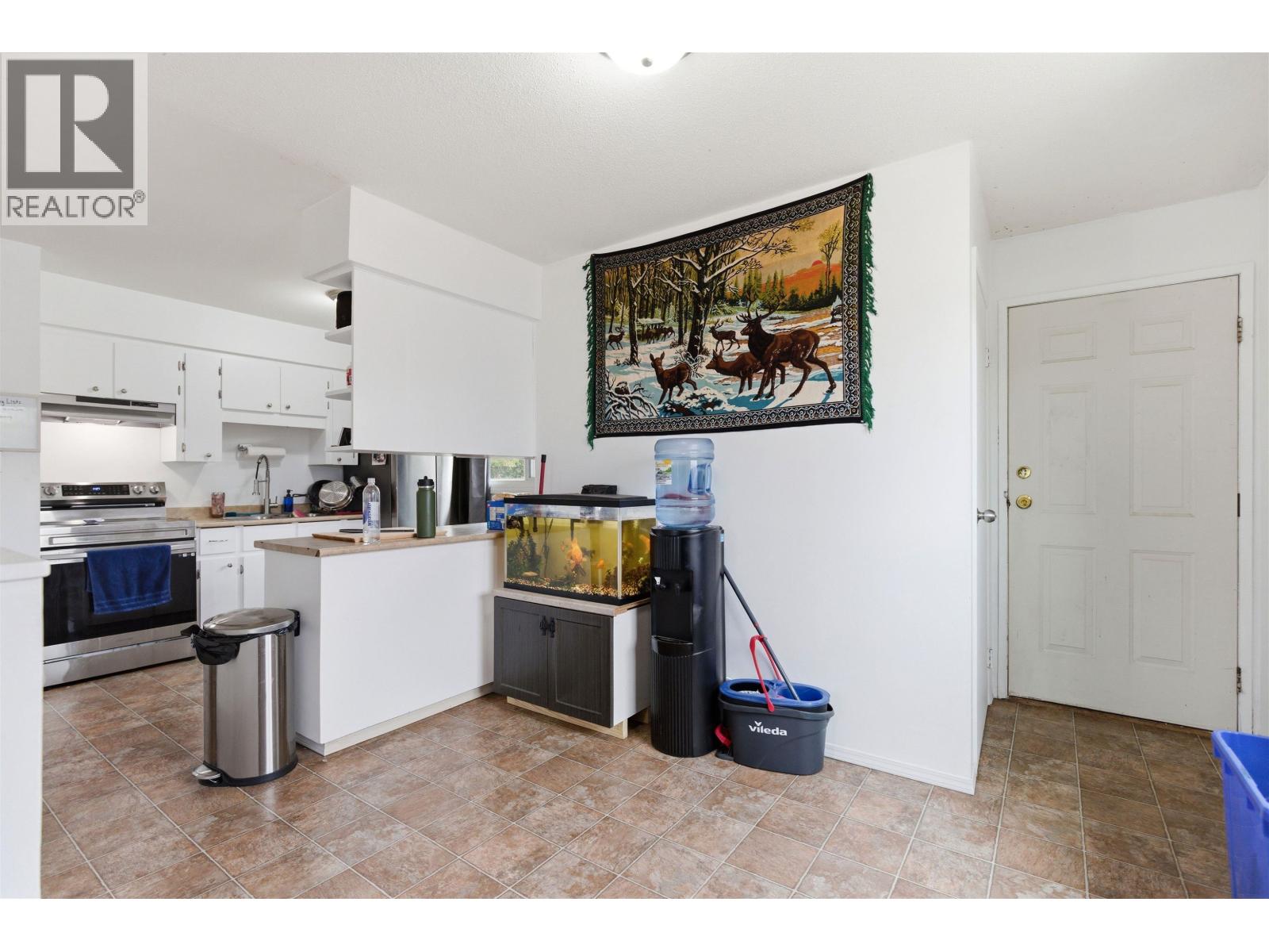 1144 N SECOND AVENUE - 4