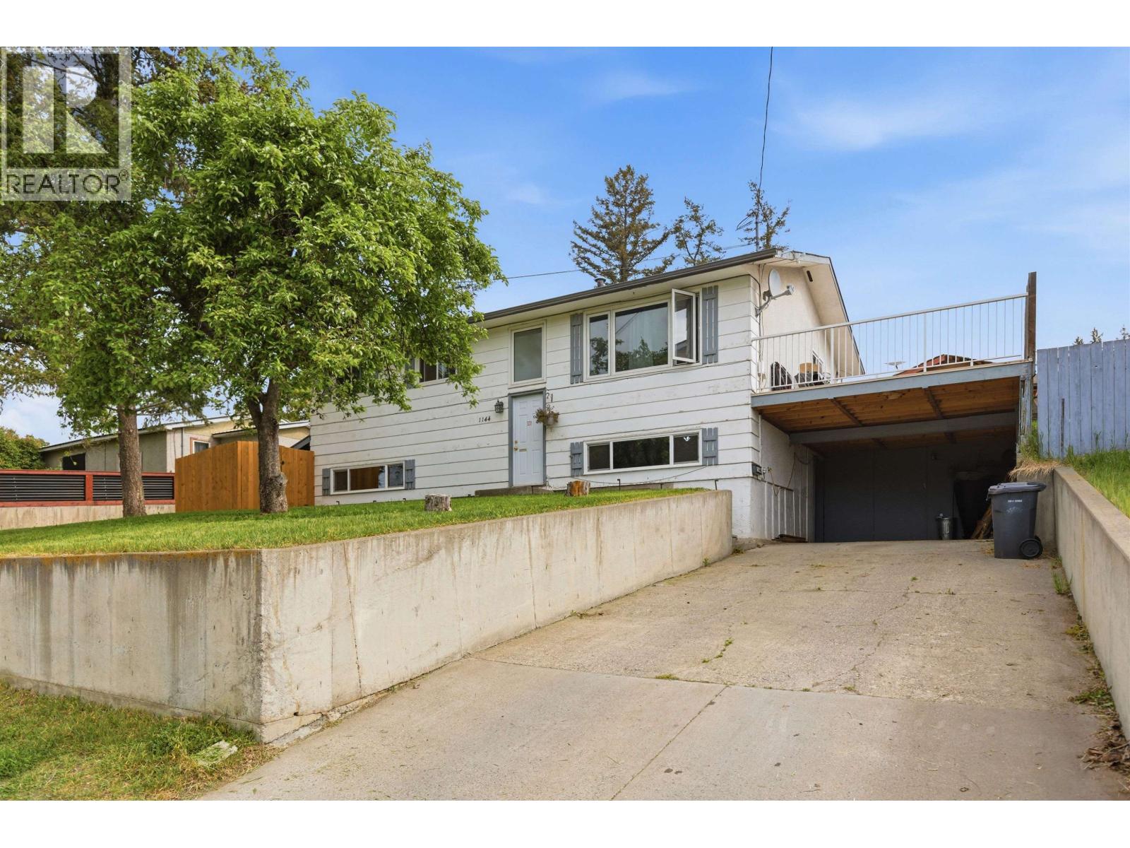 1144 N SECOND AVENUE - 18