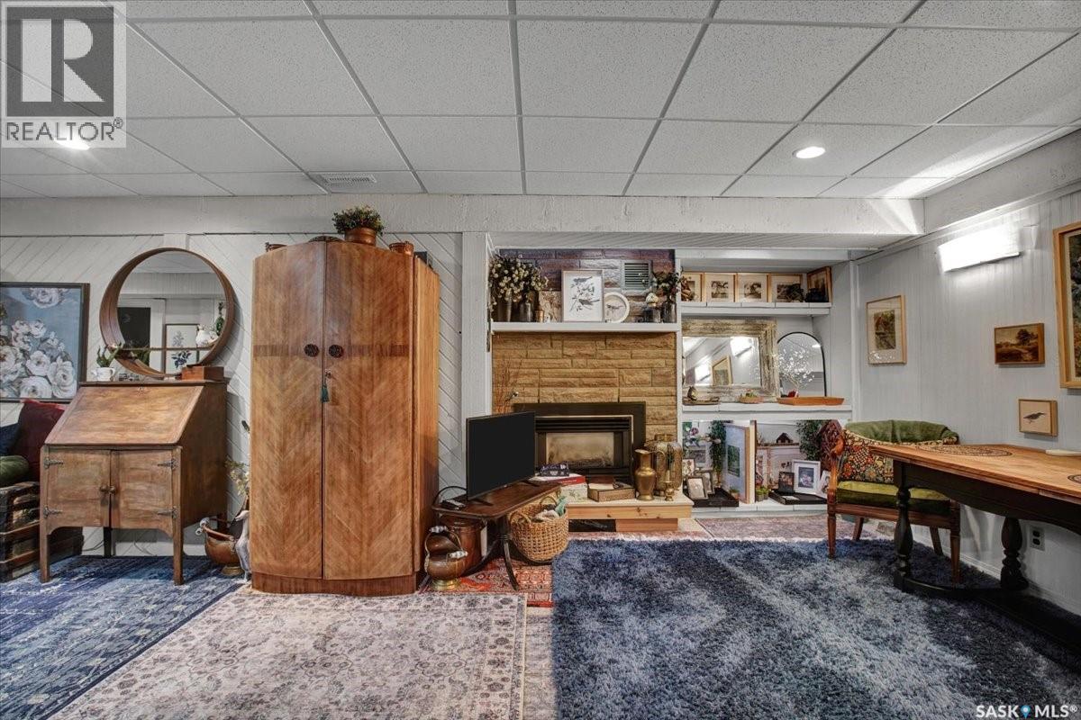 310 Willow STREET E - 31