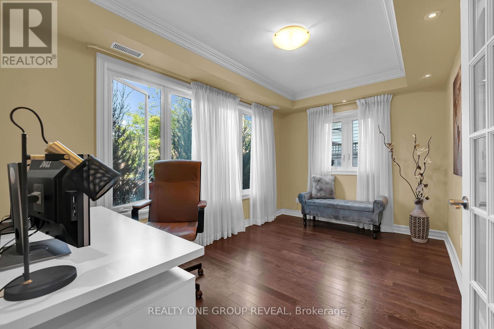 1490 ISLINGTON AVENUE - 17