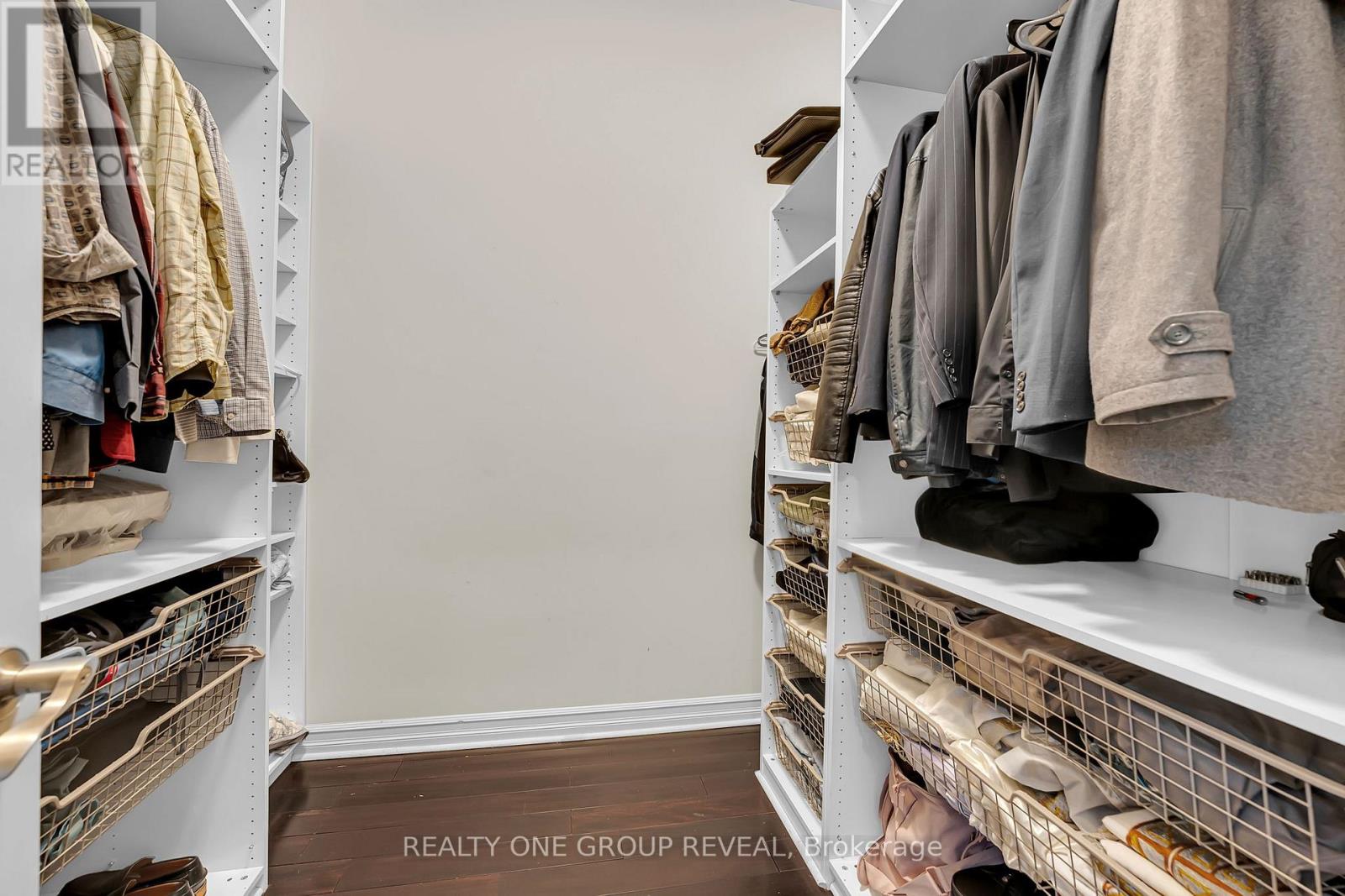 1490 ISLINGTON AVENUE - 28
