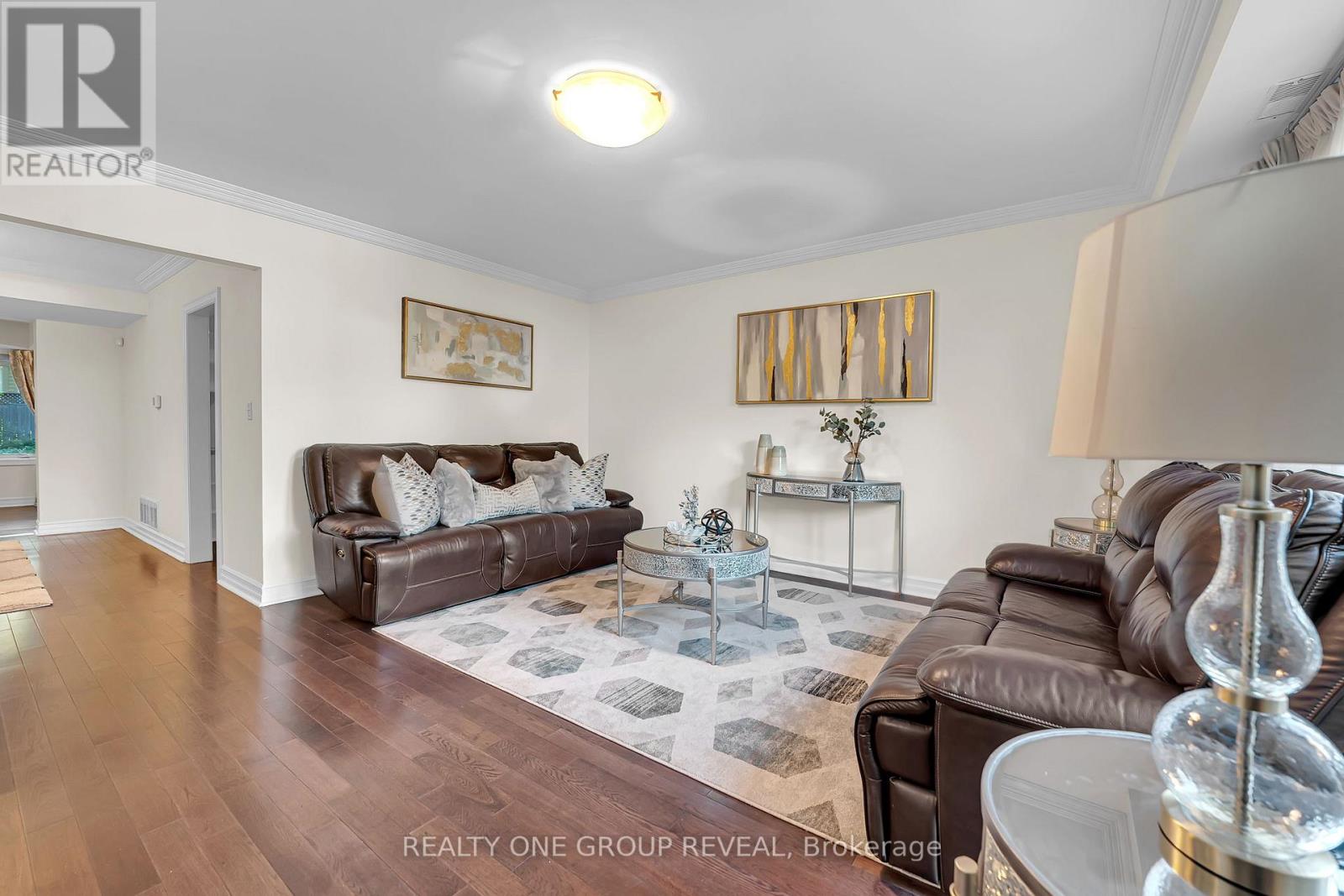 1490 ISLINGTON AVENUE - Image 3