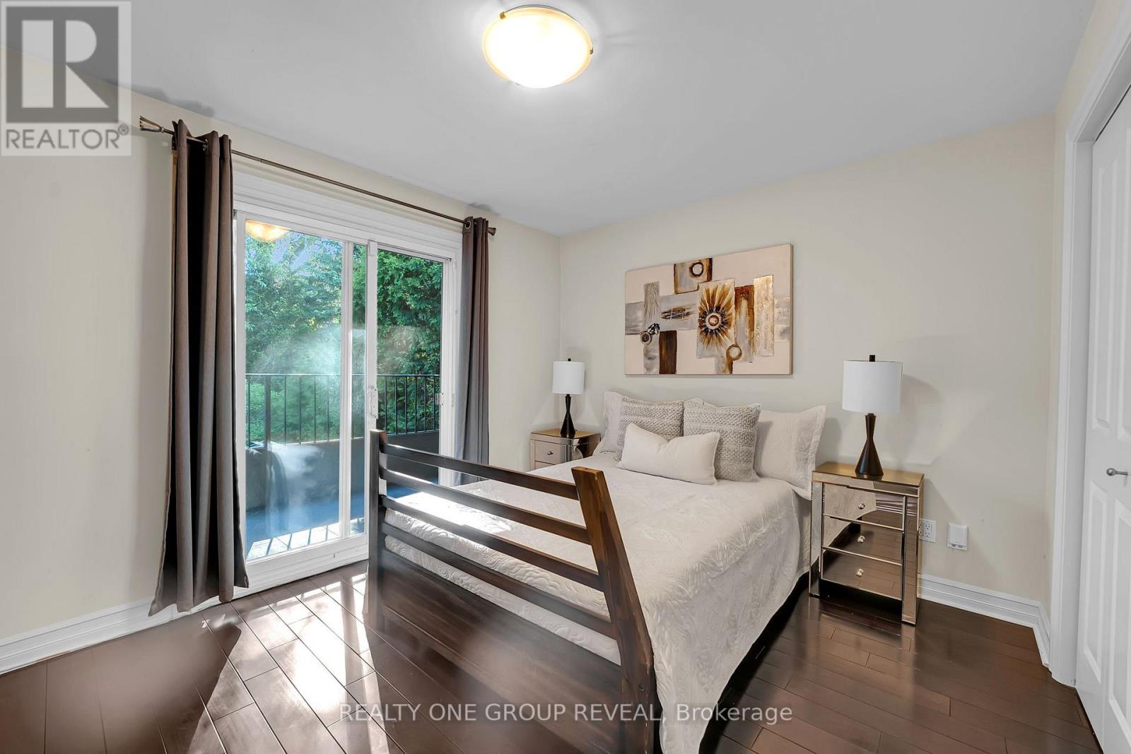 1490 ISLINGTON AVENUE - 40