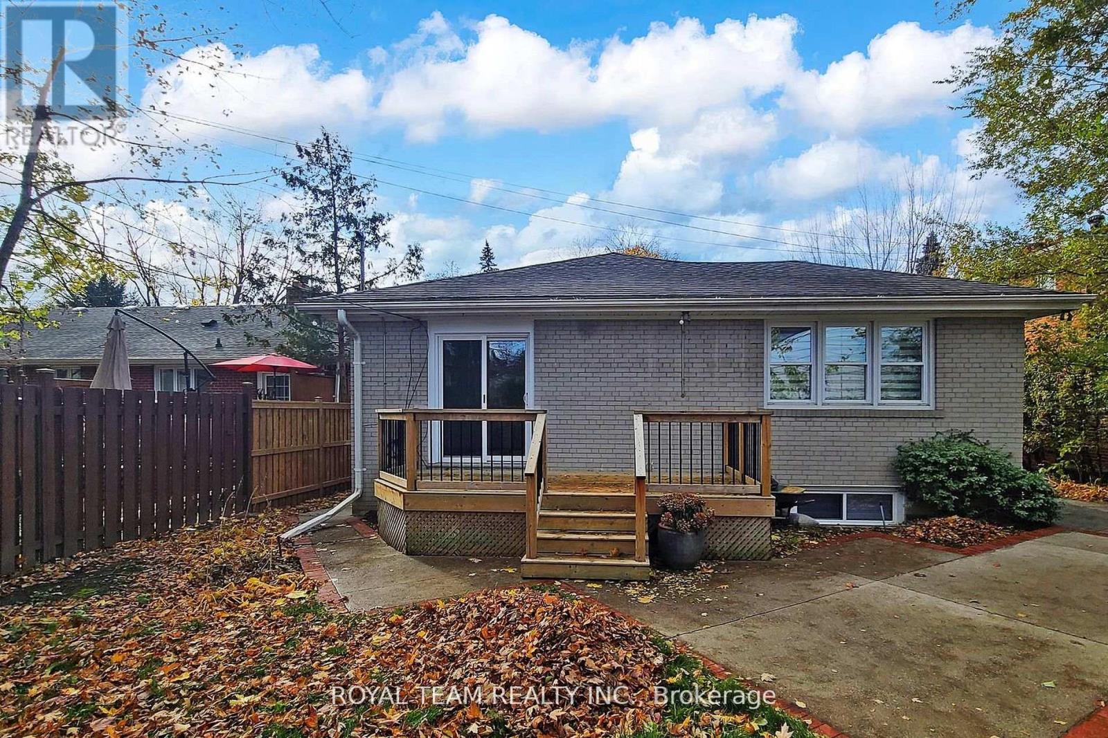 37 MARKLAND DRIVE - 47