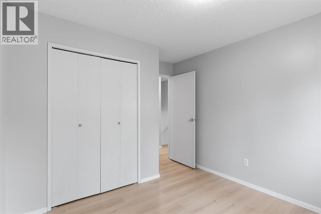 2814 45 Avenue - 20