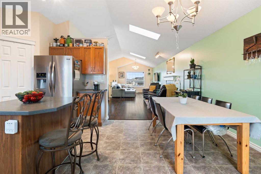 57 Saddlemont Grove NE - 16