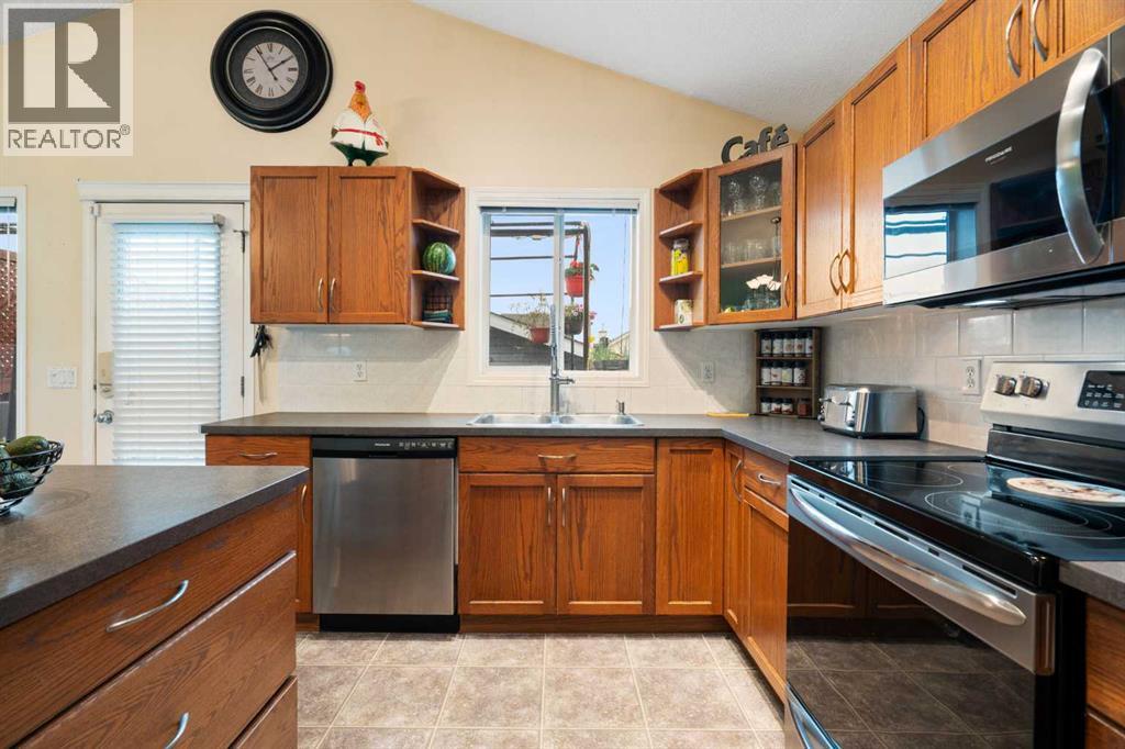 57 Saddlemont Grove NE - 22