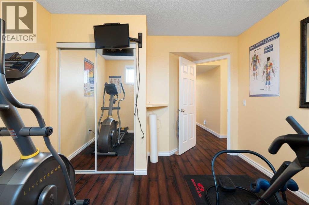 57 Saddlemont Grove NE - 27