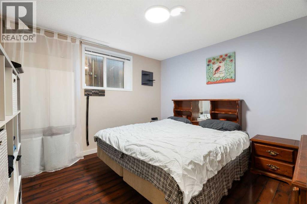57 Saddlemont Grove NE - 31