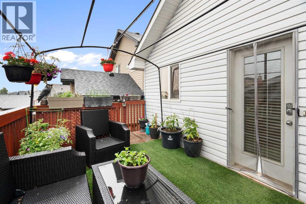 57 Saddlemont Grove NE - 37