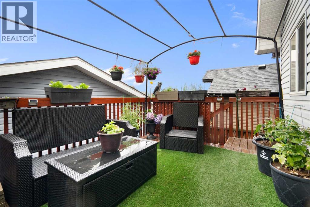 57 Saddlemont Grove NE - 38