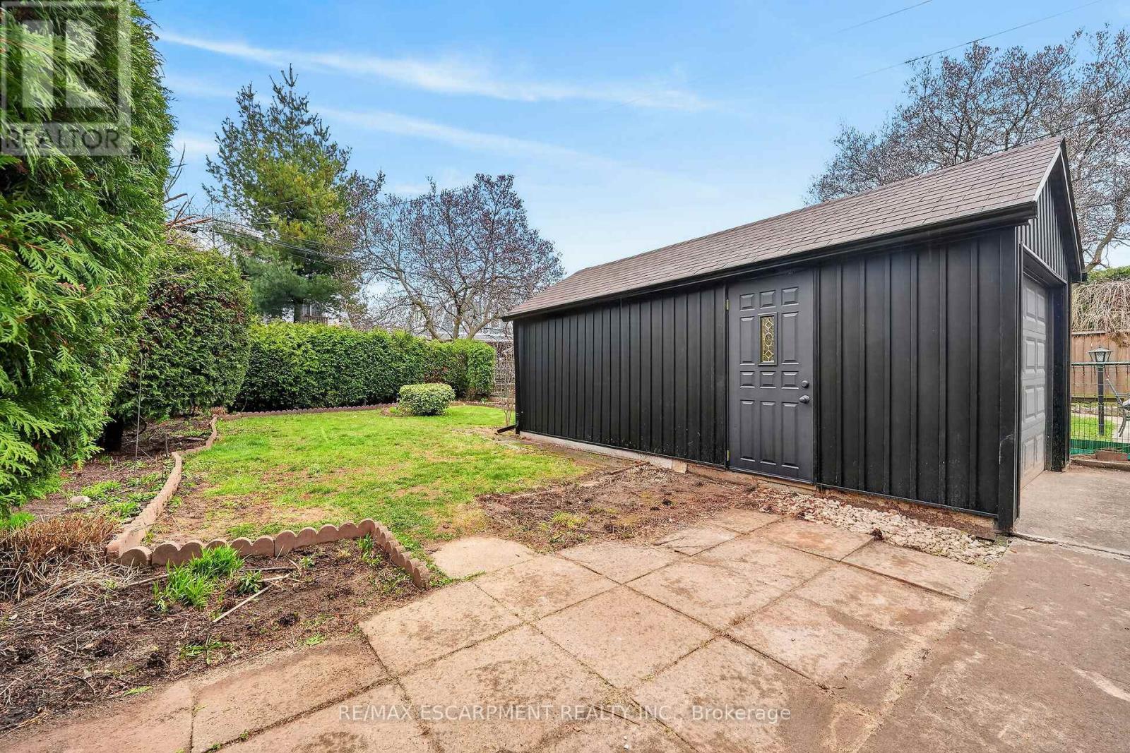 101 HOUGHTON AVENUE S - 35