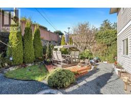 1 2740 Stautw Rd, Central Saanich, BC V8M0A8 Photo 40