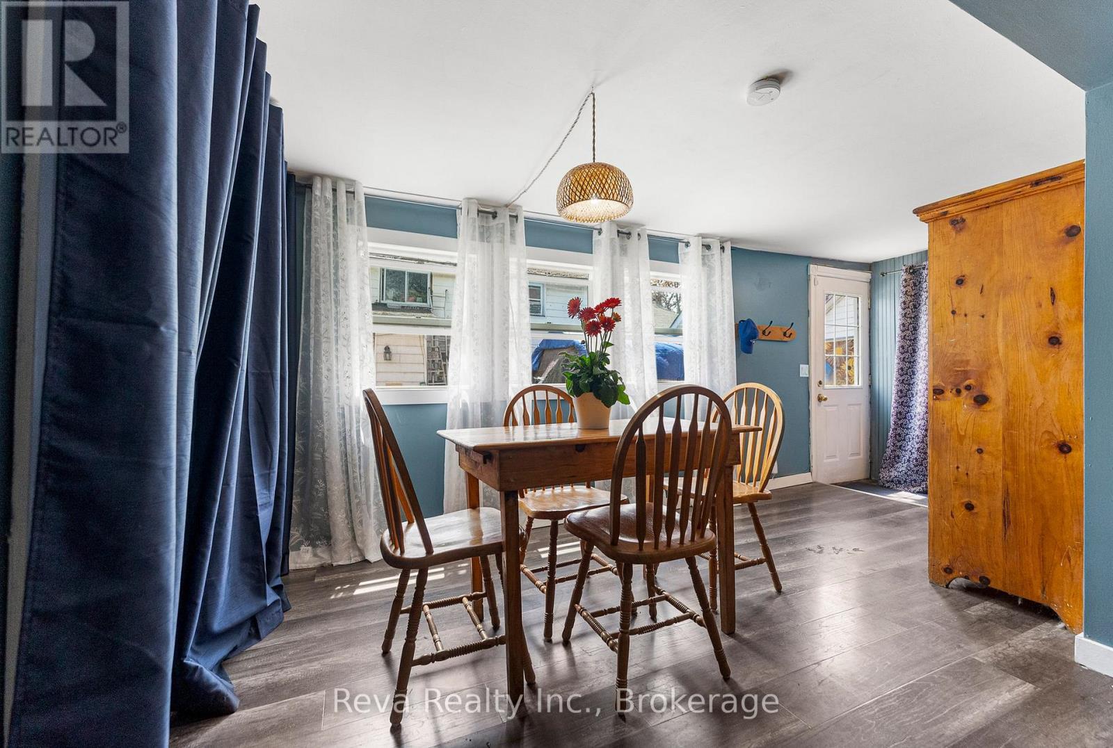 86 YEOMANS STREET - 10