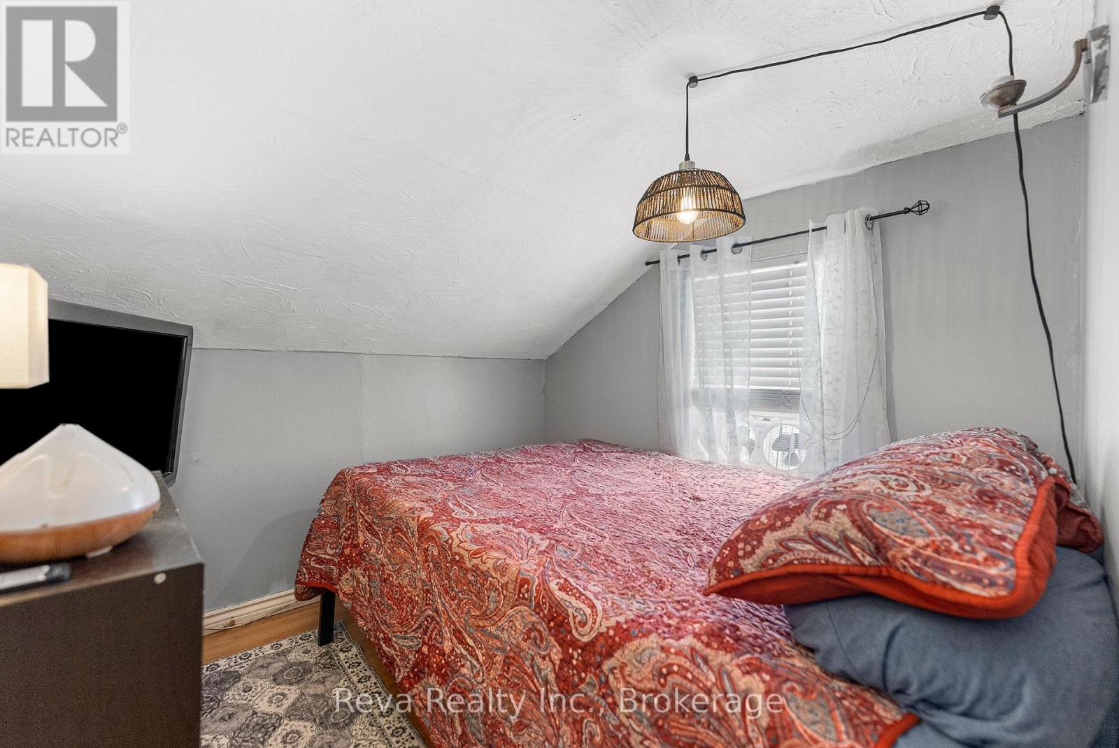 86 YEOMANS STREET - 20