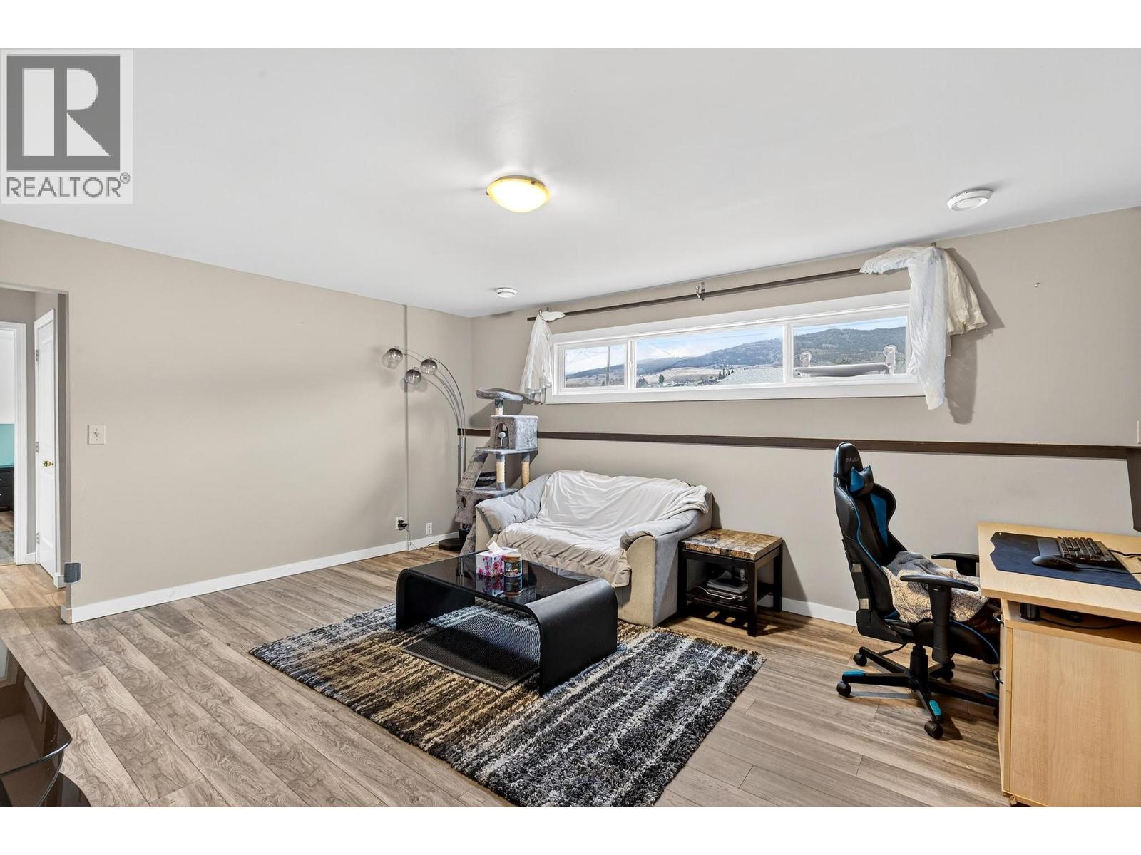  300 Langford Road, Kelowna