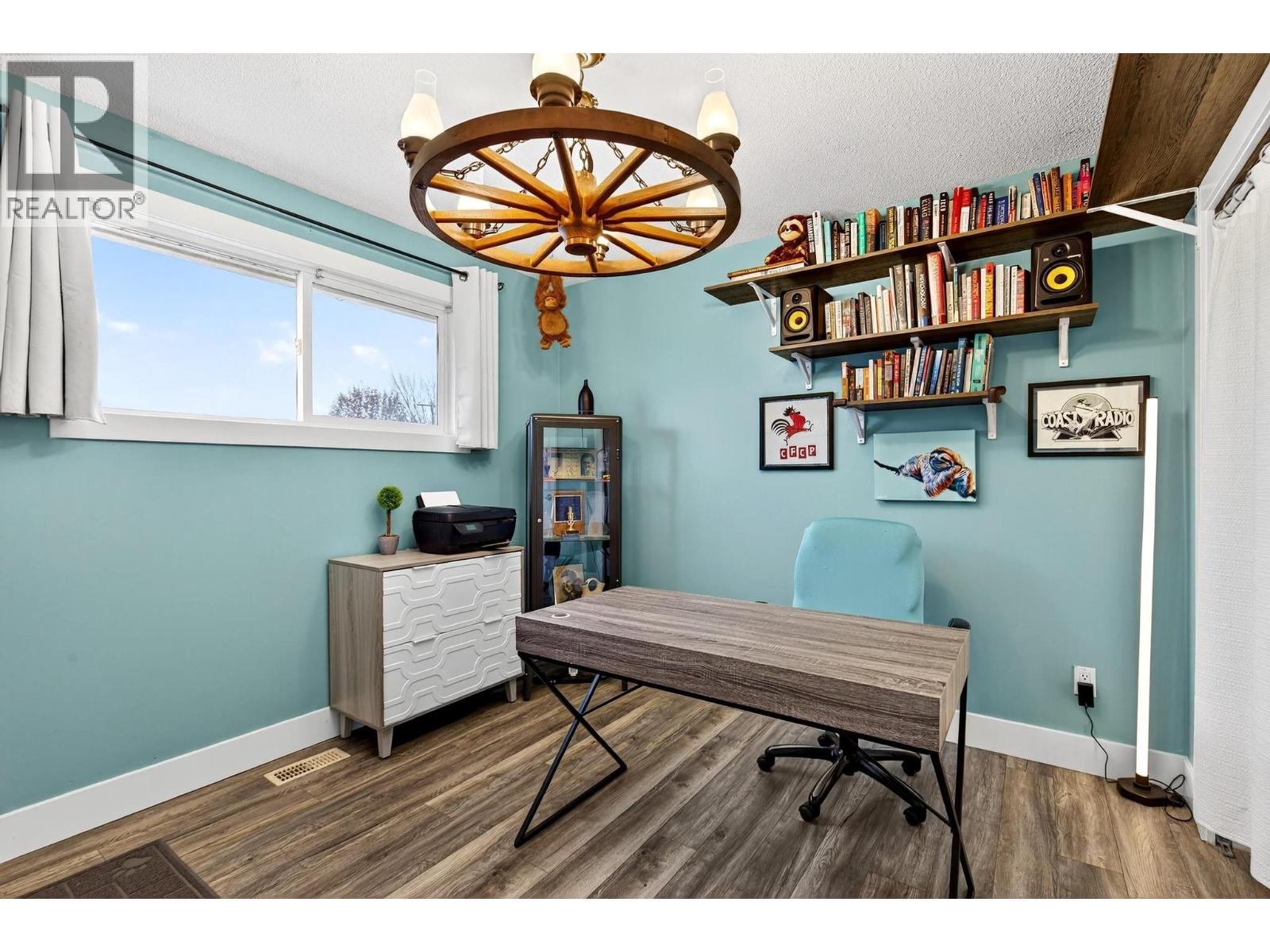 300 Langford Road - 16