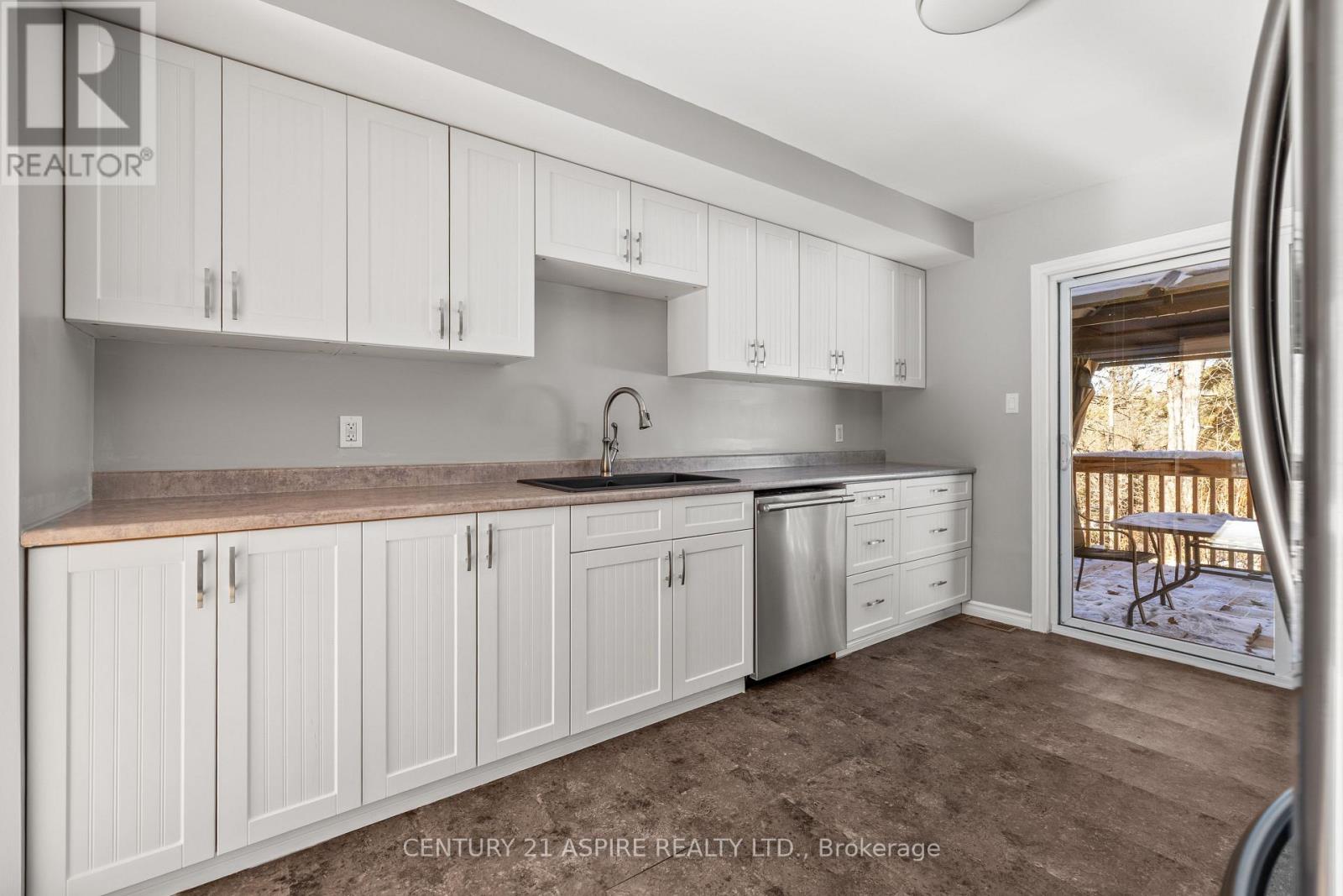 84 SANDY BEACH ROAD - 6
