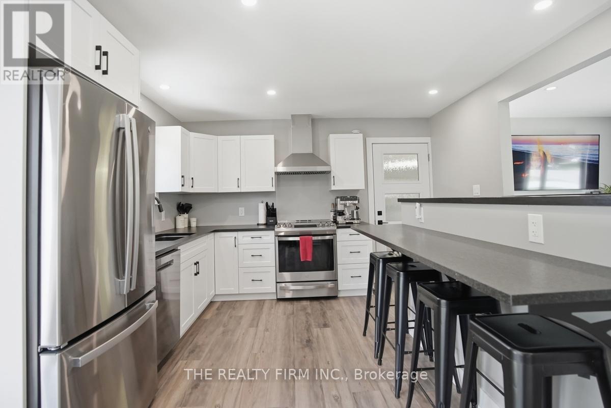 187 BYRON STREET - 14